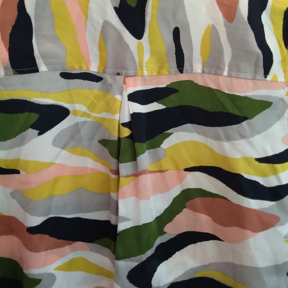 Equipment camo print silk blouse - Picture 9 of 16